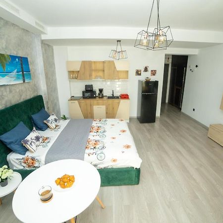 Studio 60 By The Beach Mamaia, Free Parking Casa Del Mar 외부 사진