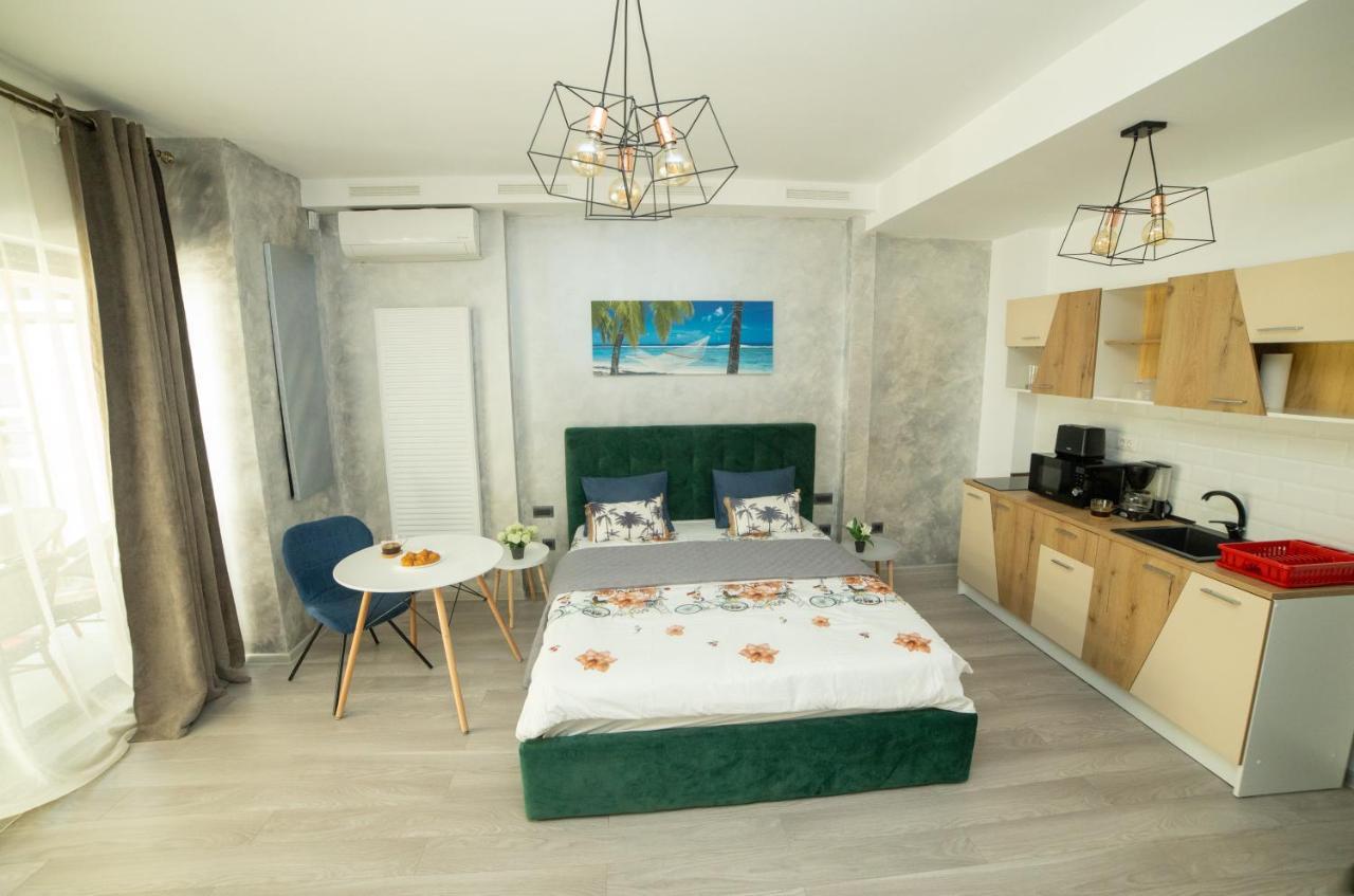 Studio 60 By The Beach Mamaia, Free Parking Casa Del Mar 외부 사진